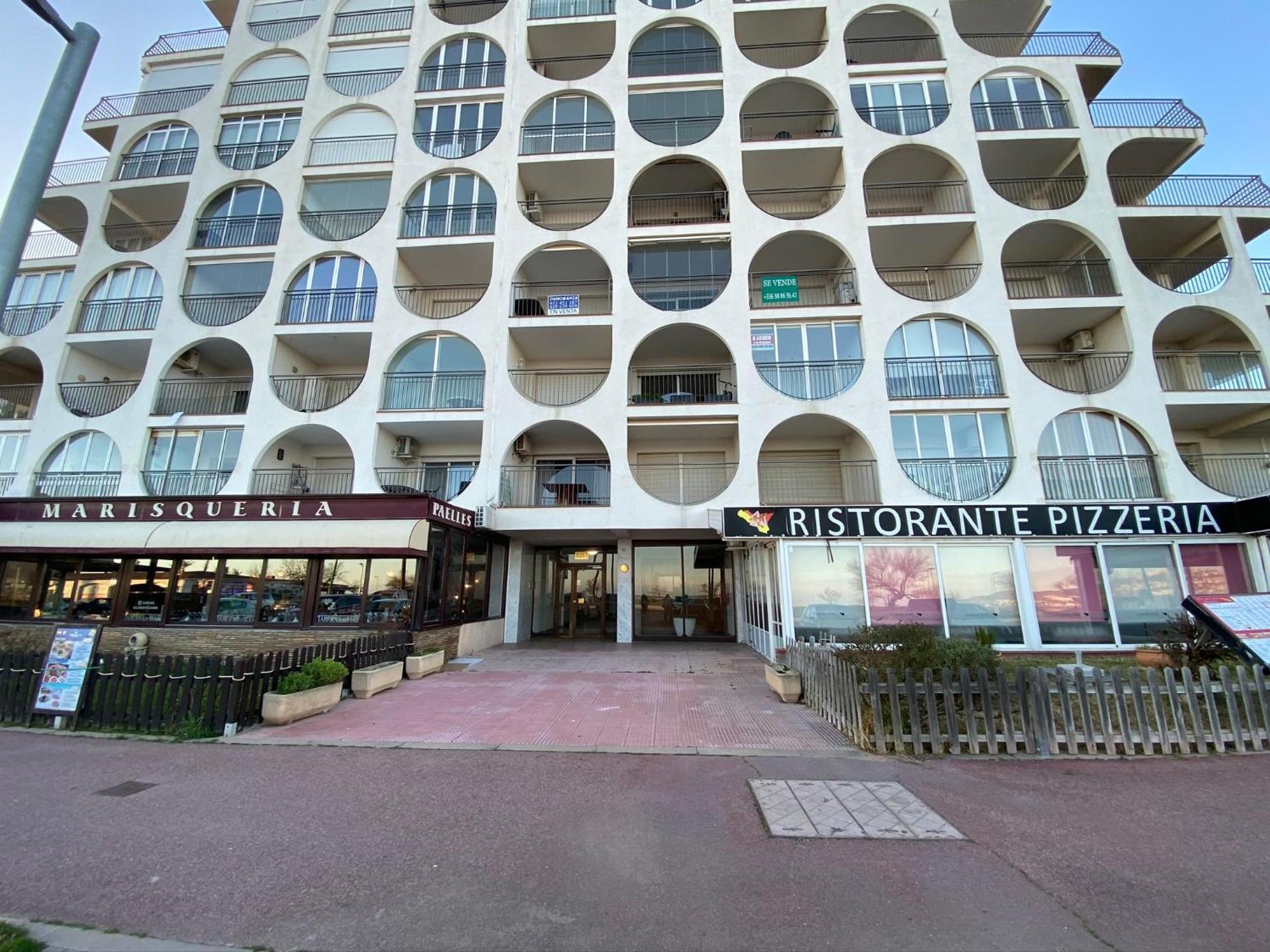 Lux Apt 1Er Ligne Mer!Grande Terrasse Vue Superbe! Empuriabrava Exterior photo